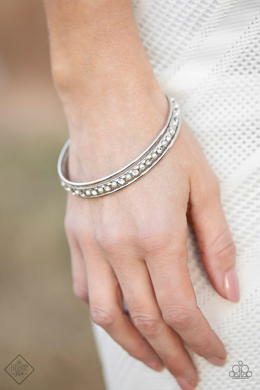Ballroom Bauble - Silver