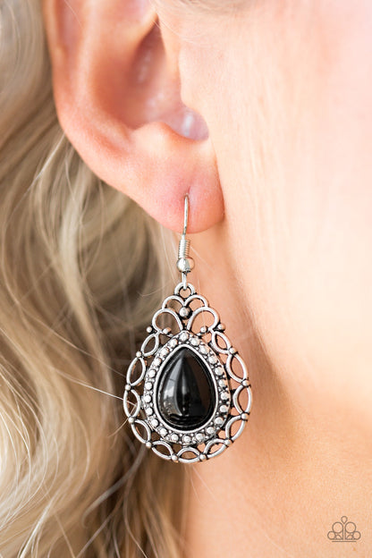 Flirty Finesse - Black